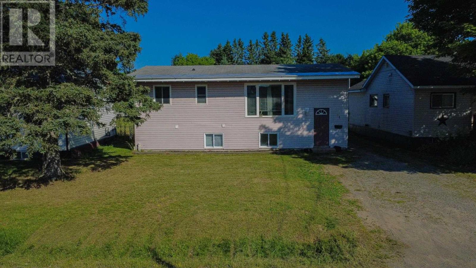 81 Anna St, Sault Ste. Marie, Ontario  P6B 3S7 - Photo 46 - SM261760