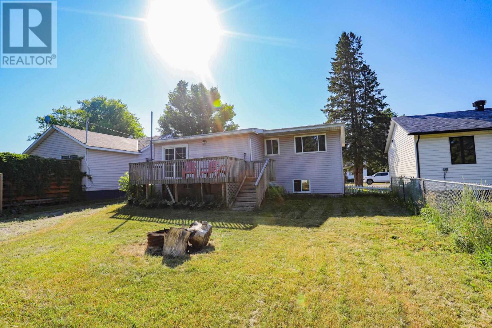 81 Anna St, Sault Ste. Marie, Ontario  P6B 3S7 - Photo 5 - SM261760