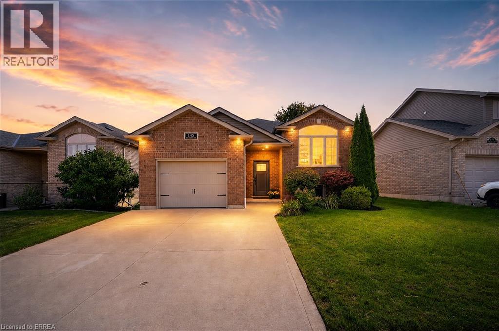 145 Mcguiness Drive, Brantford, Ontario  N3T 0B4 - Photo 2 - 40845892