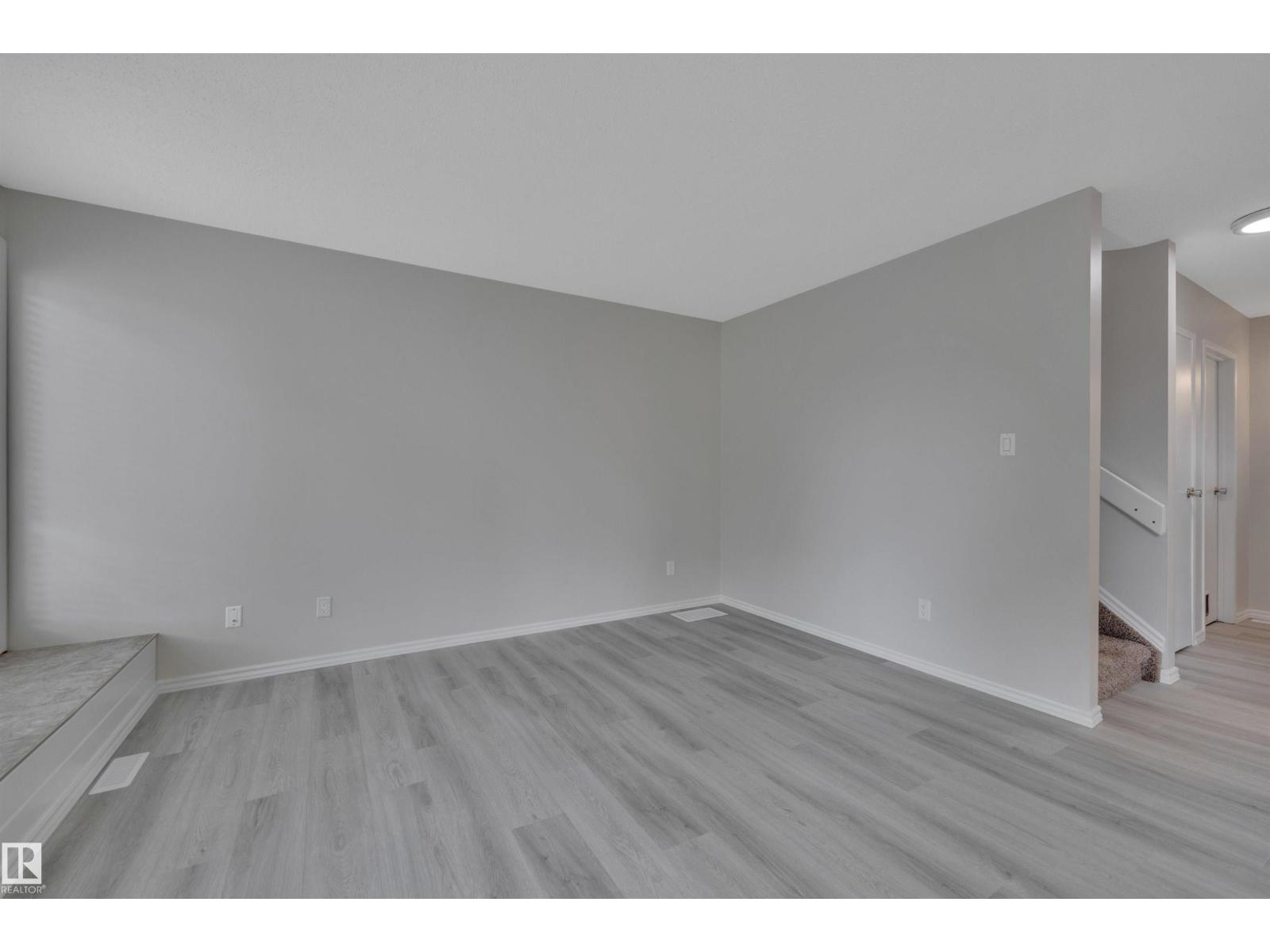 #1 1820 56 St NW, Edmonton, Alberta  T6L 5L4 - Photo 11 - E4497475