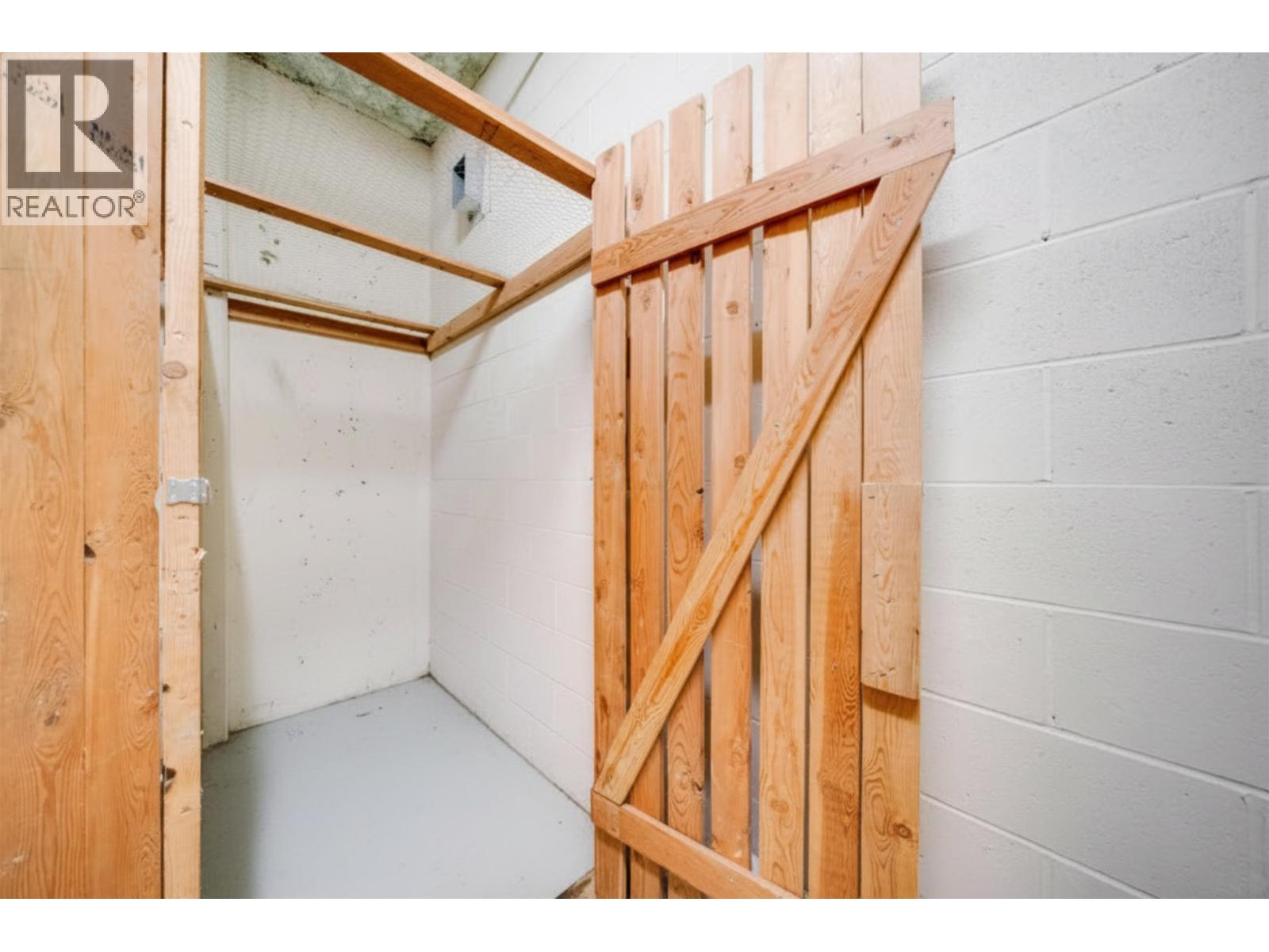 700 5967 Wilson Avenue, Burnaby, British Columbia  V5H 4N9 - Photo 33 - R3143547