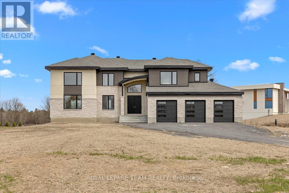 72 Synergy Way, Ottawa, Ontario  K2W 0K3 - Photo 1 - X13534076
