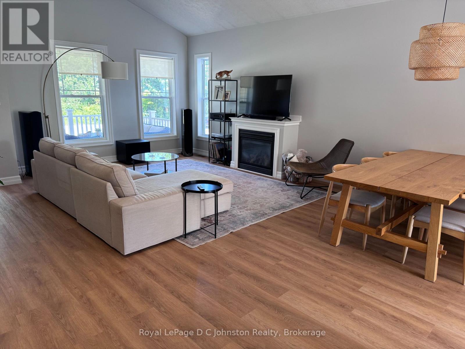214 Emerald Drive S, Saugeen Shores, Ontario  N0H 2L0 - Photo 7 - X13524130
