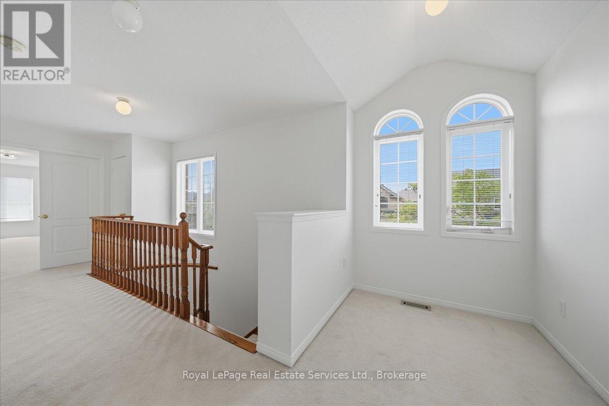 2395 Woodstock Trail, Oakville, Ontario  L6M 0C6 - Photo 22 - W13534168