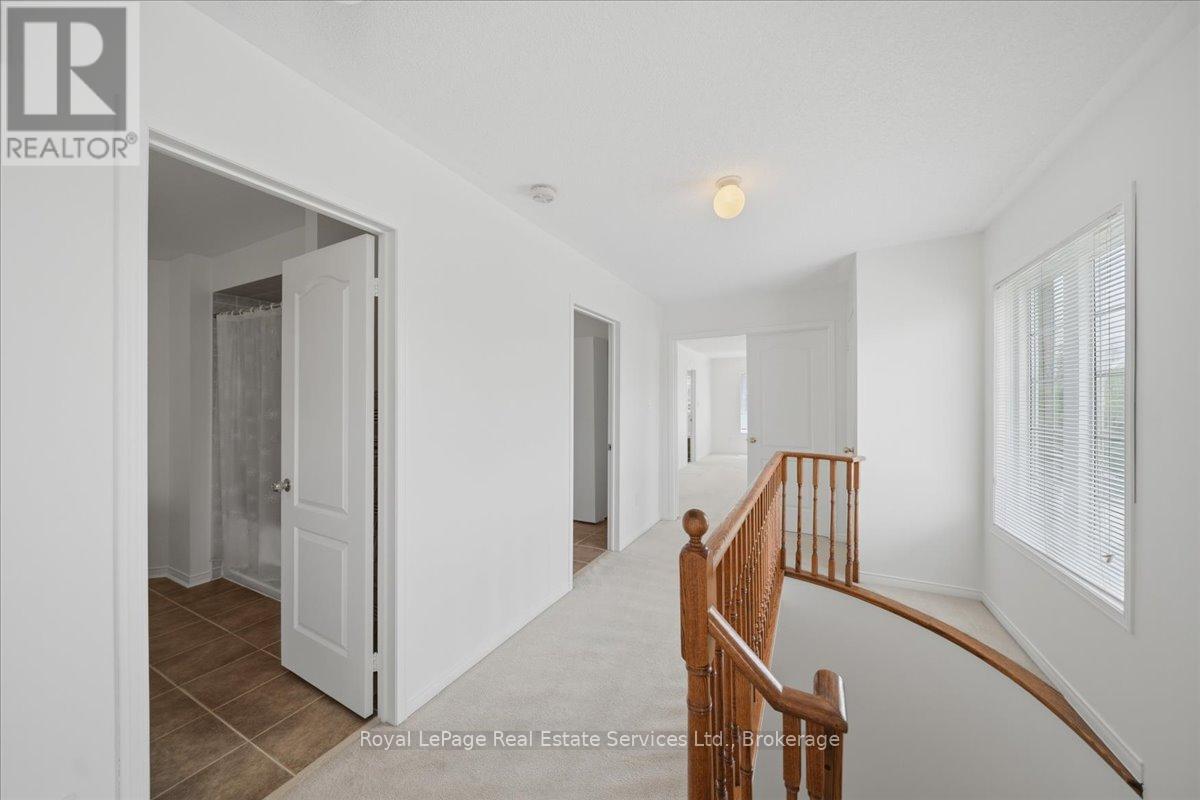 2395 Woodstock Trail, Oakville, Ontario  L6M 0C6 - Photo 23 - W13534168
