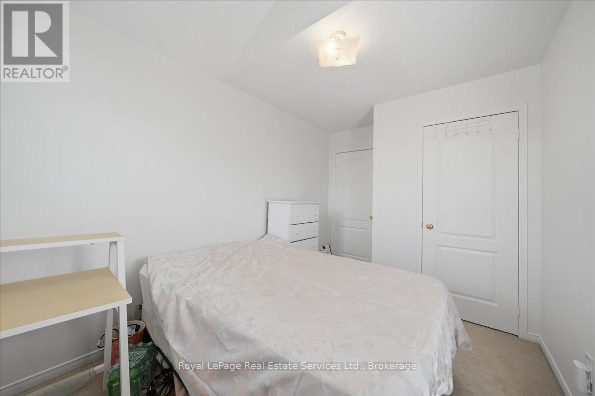 2395 Woodstock Trail, Oakville, Ontario  L6M 0C6 - Photo 31 - W13534168