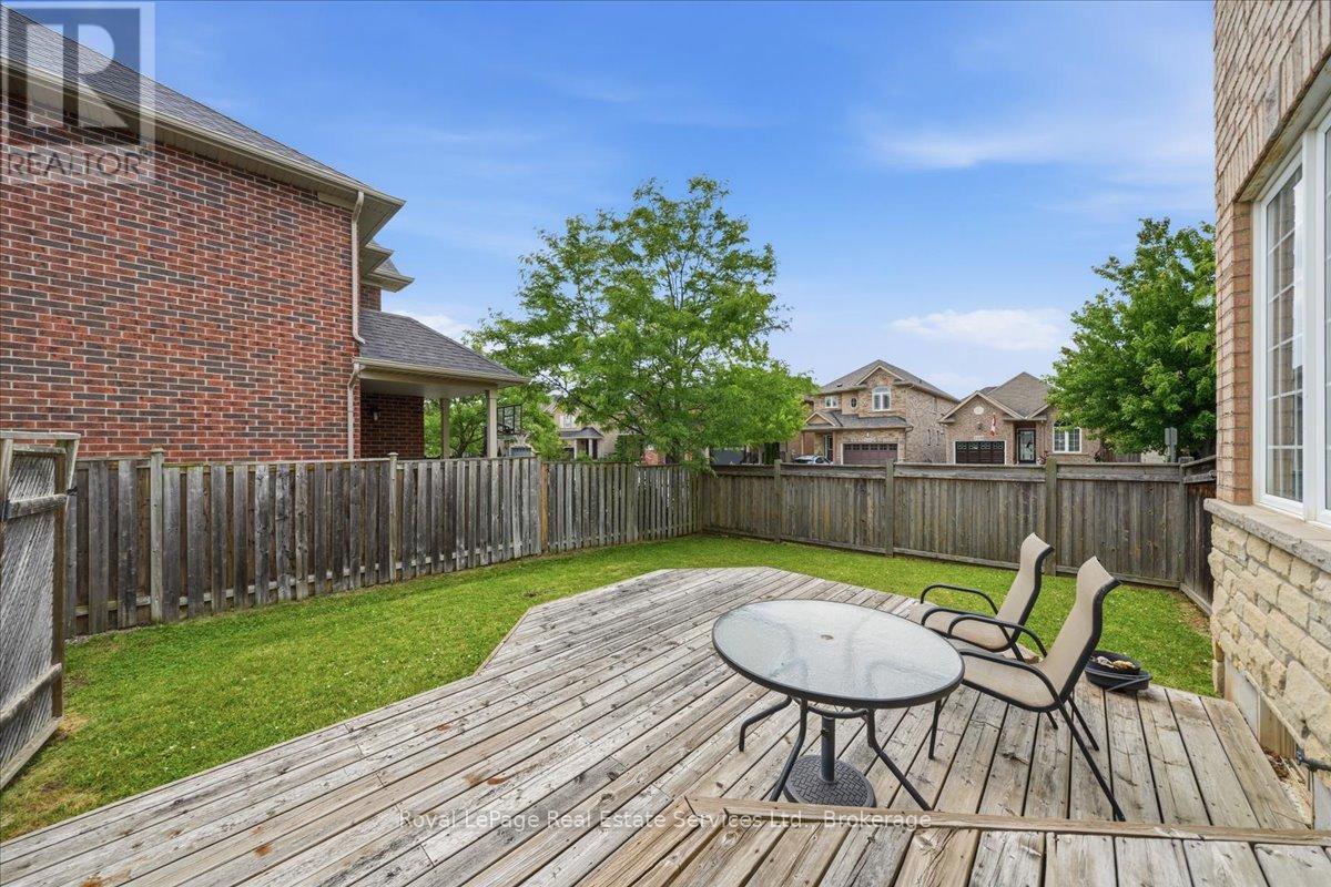 2395 Woodstock Trail, Oakville, Ontario  L6M 0C6 - Photo 39 - W13534168