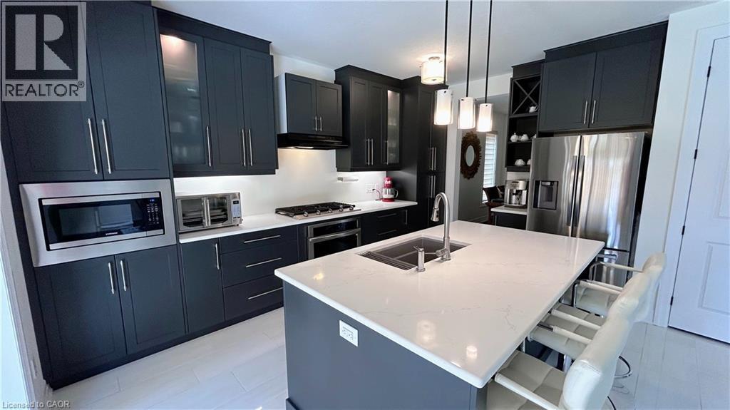 544 Nathalie Crescent, Kitchener, Ontario  N2E 0H8 - Photo 17 - 40846014