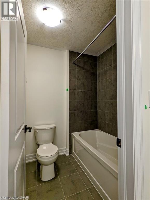 544 Nathalie Crescent, Kitchener, Ontario  N2E 0H8 - Photo 41 - 40846014