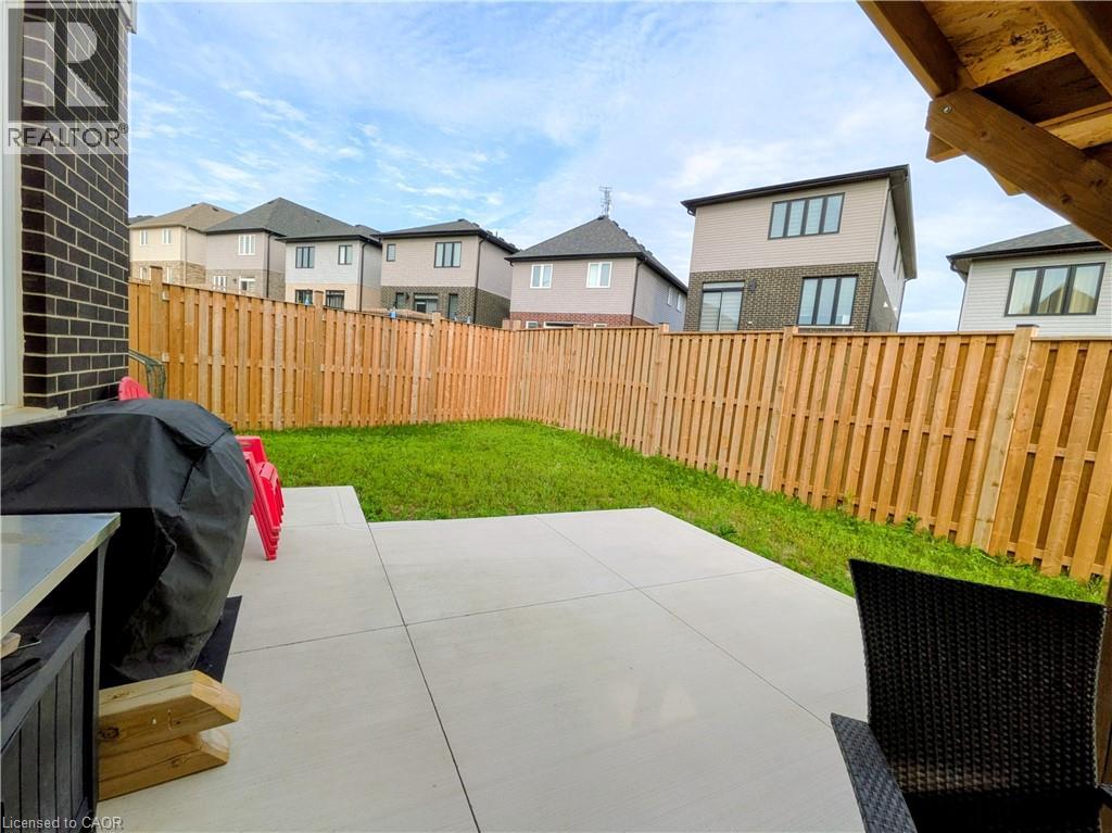 544 Nathalie Crescent, Kitchener, Ontario  N2E 0H8 - Photo 47 - 40846014