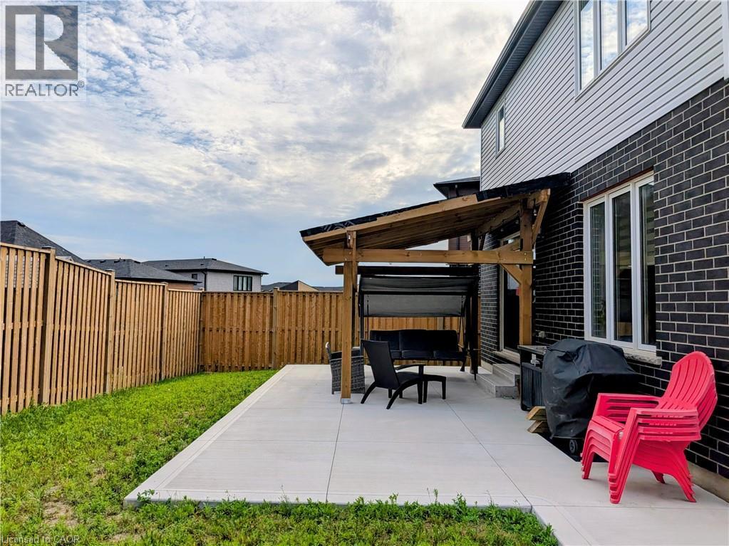 544 Nathalie Crescent, Kitchener, Ontario  N2E 0H8 - Photo 48 - 40846014