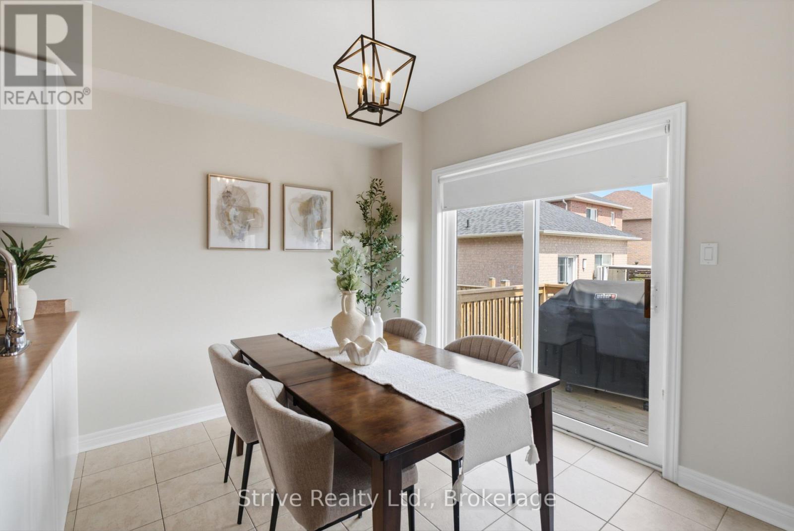 272 Huntington Crescent, Clarington, Ontario  L1E 3J3 - Photo 11 - E13534256
