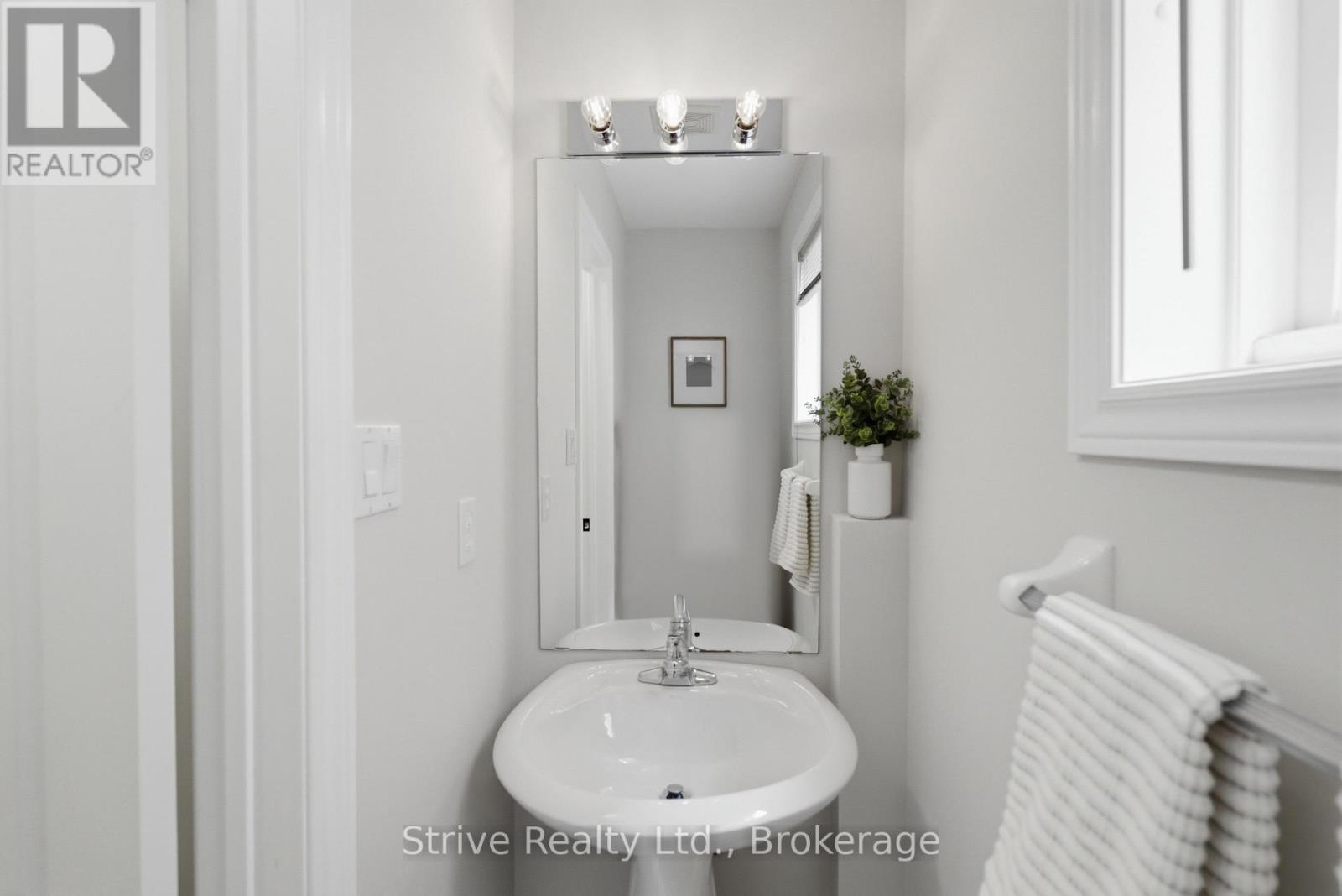 272 Huntington Crescent, Clarington, Ontario  L1E 3J3 - Photo 17 - E13534256