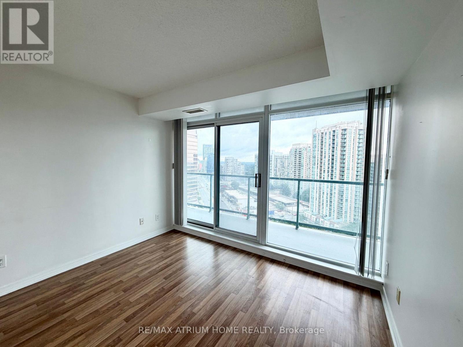 2010 - 5508 Yonge Street, Toronto, Ontario  M2N 7L2 - Photo 12 - C13534036