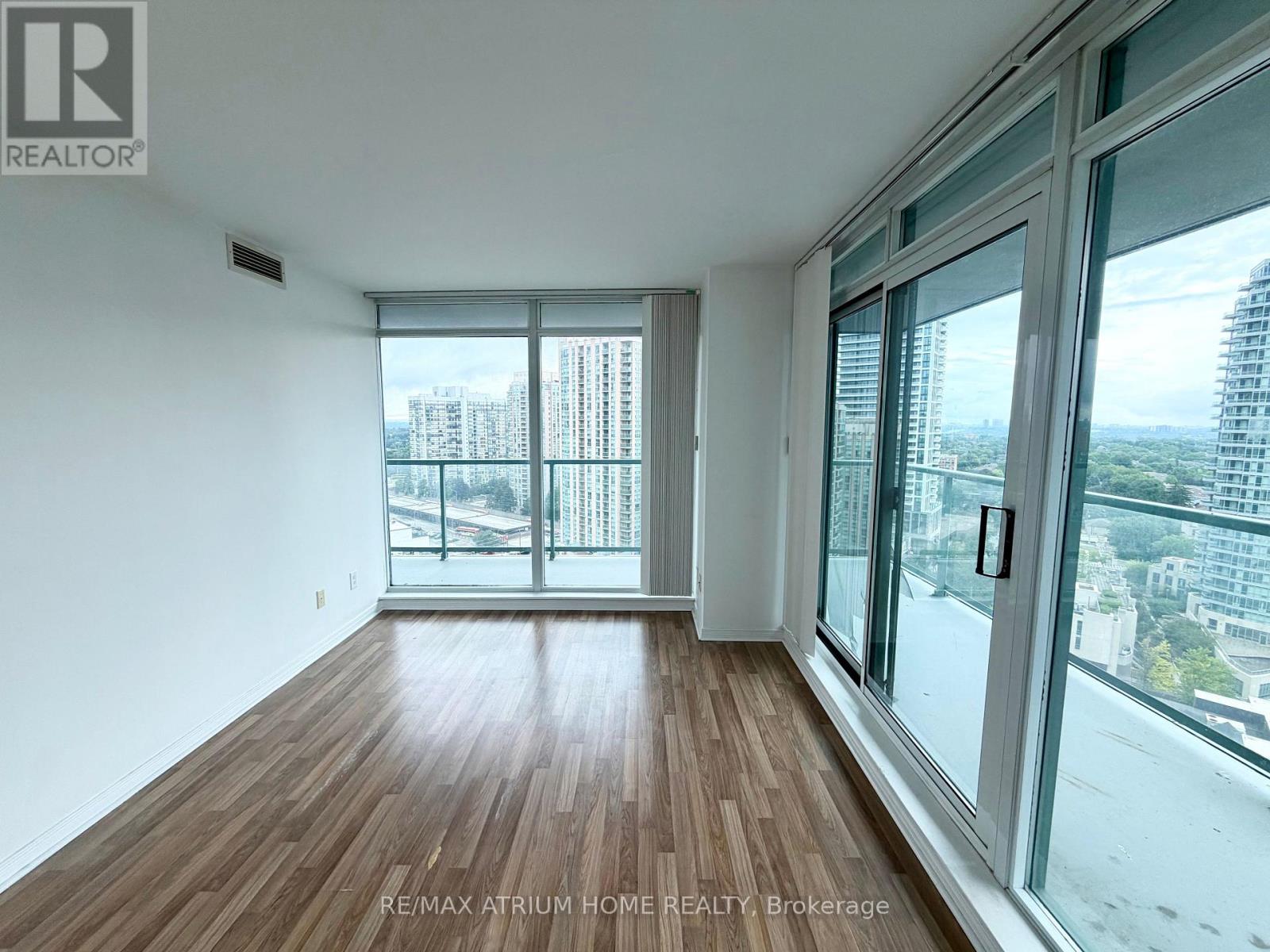 2010 - 5508 Yonge Street, Toronto, Ontario  M2N 7L2 - Photo 9 - C13534036