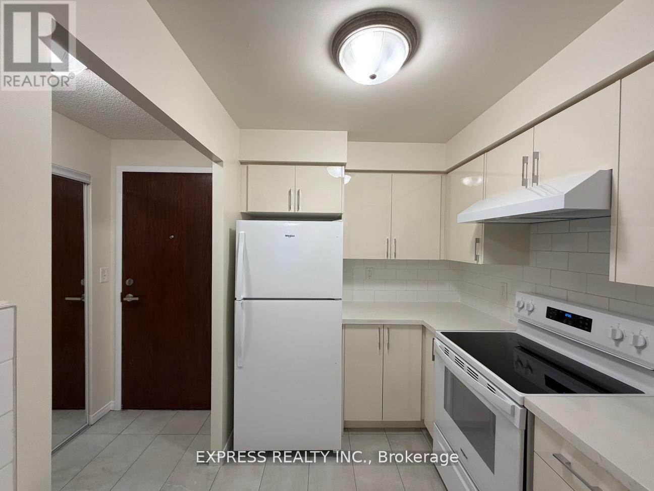 Ph16 - 39 Pemberton Avenue, Toronto, Ontario  M2M 4L6 - Photo 2 - C13534042