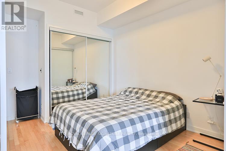 2504 - 14 York Street, Toronto, Ontario M5J 0B1 - Photo 6 - C13534146