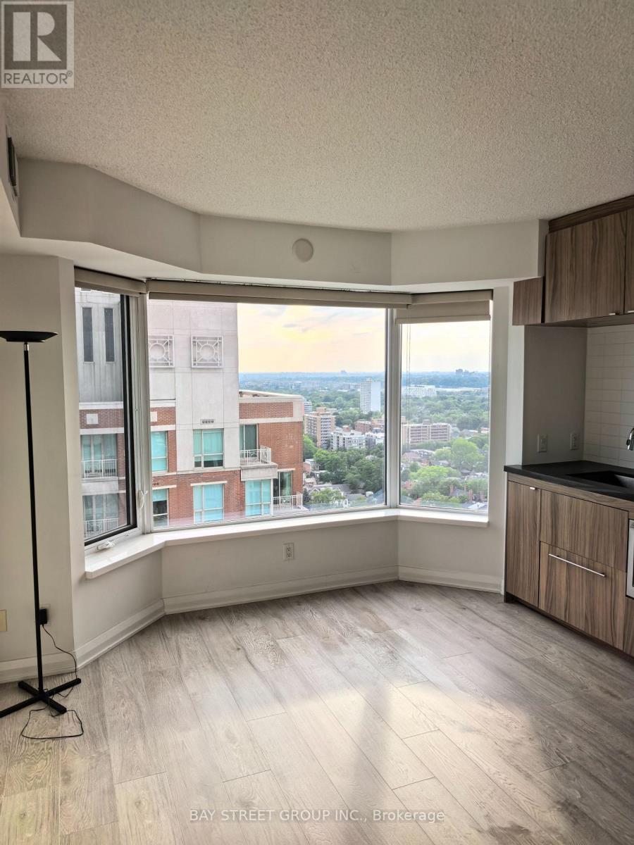 2815 - 155 Yorkville Avenue, Toronto, Ontario  M5R 1C4 - Photo 10 - C13534186