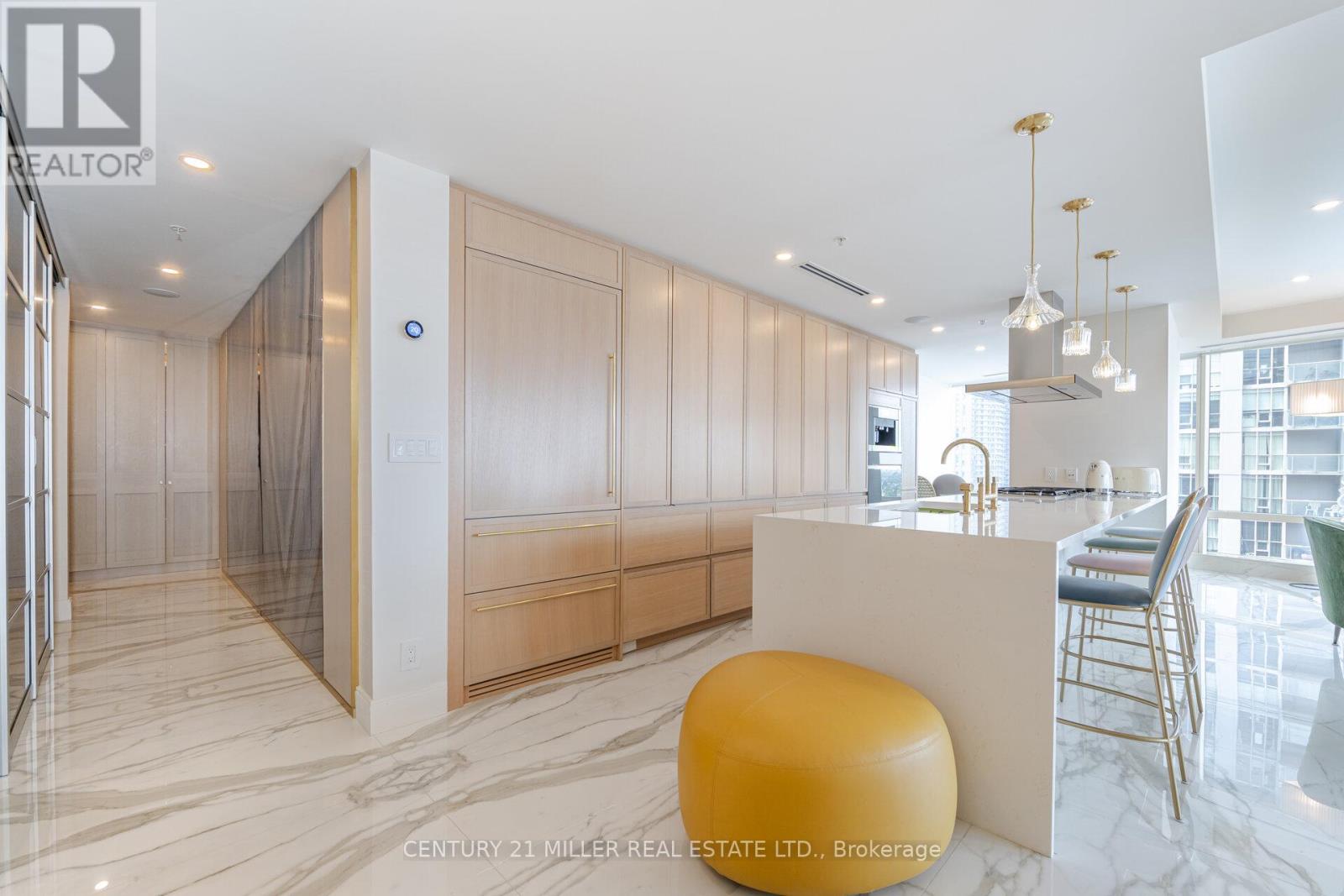 2705 - 180 University Avenue, Toronto, Ontario M5H 0A2 - Photo 10 - C13534218
