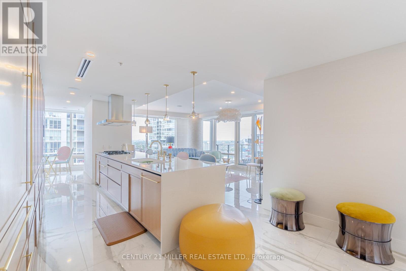 2705 - 180 University Avenue, Toronto, Ontario M5H 0A2 - Photo 13 - C13534218