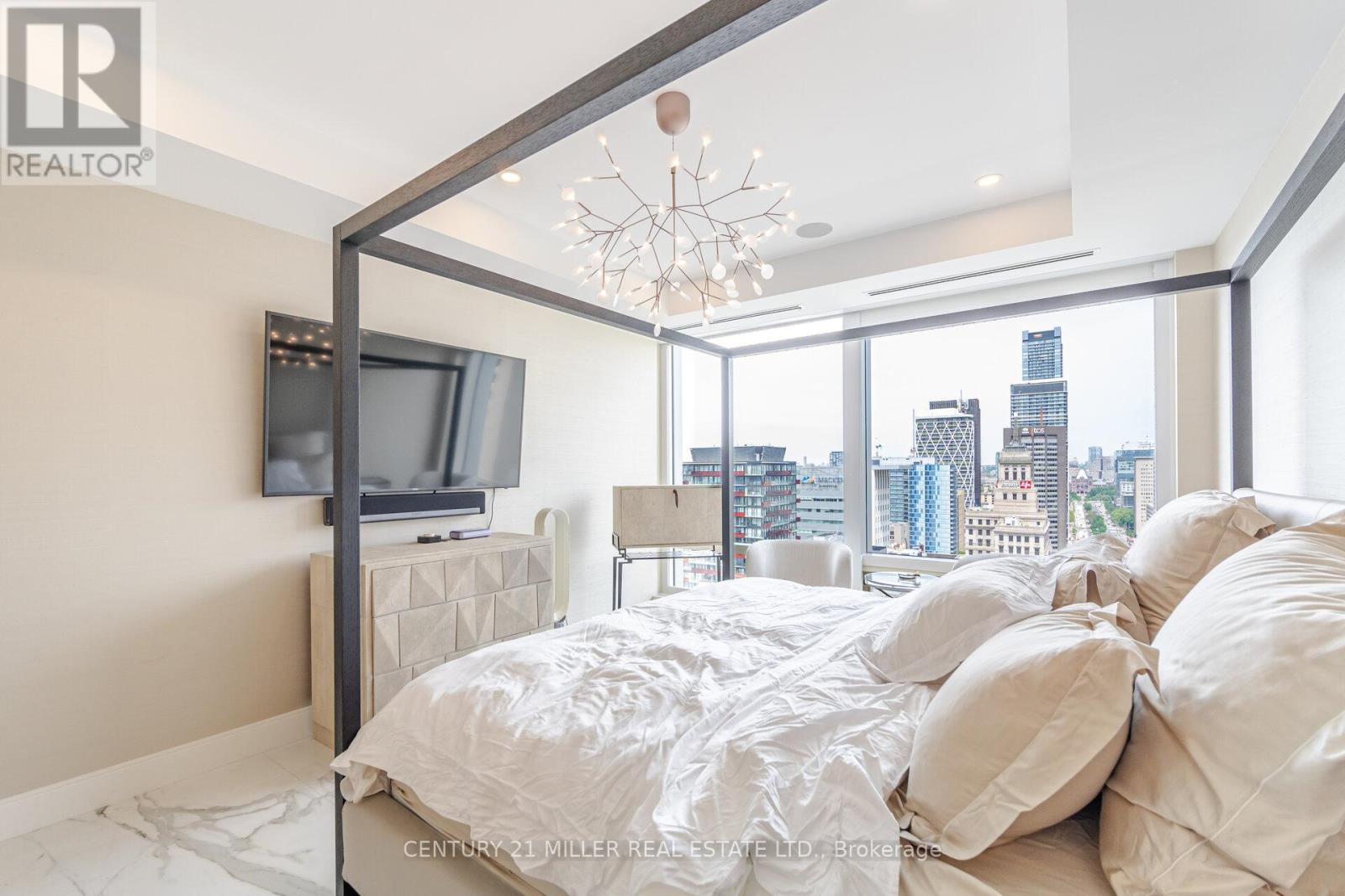 2705 - 180 University Avenue, Toronto, Ontario M5H 0A2 - Photo 33 - C13534218