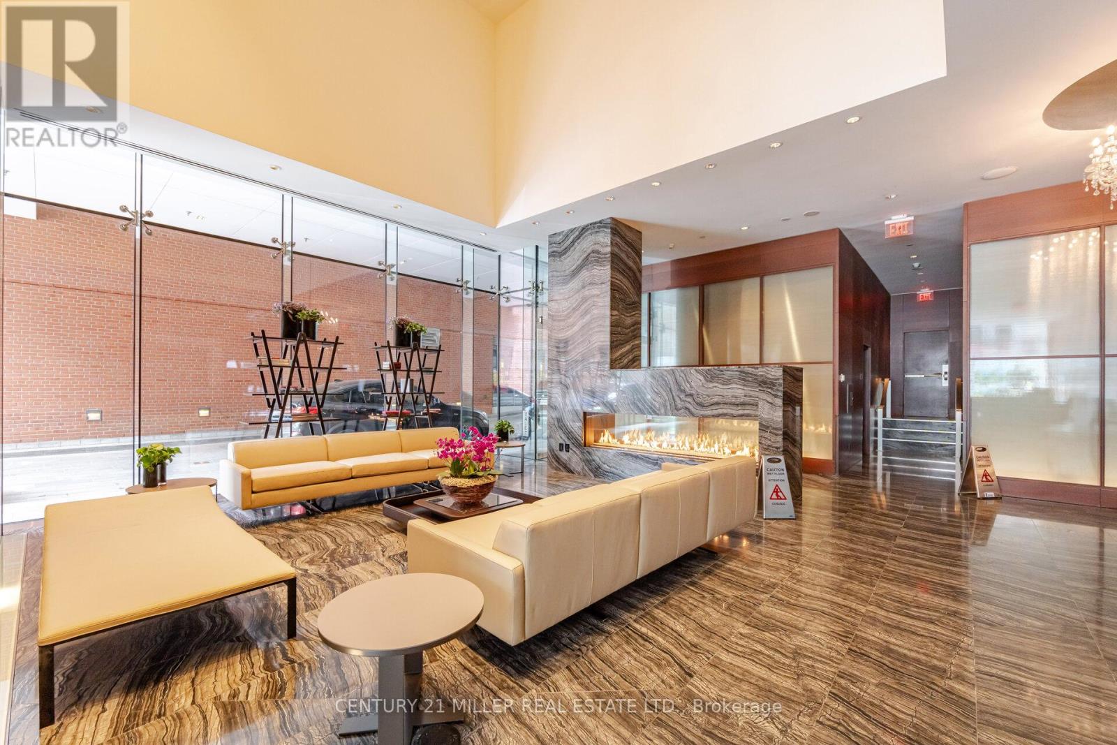 2705 - 180 University Avenue, Toronto, Ontario M5H 0A2 - Photo 4 - C13534218
