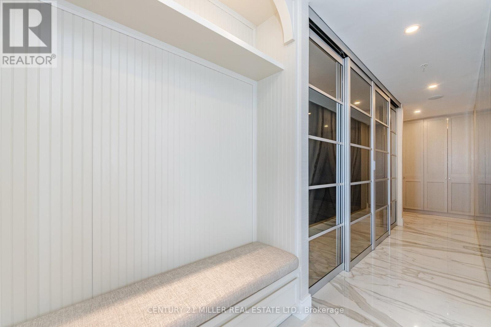 2705 - 180 University Avenue, Toronto, Ontario M5H 0A2 - Photo 9 - C13534218
