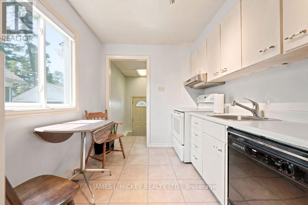 47 Wolfe Avenue, Deep River, Ontario  K0J 1P0 - Photo 4 - X13534084