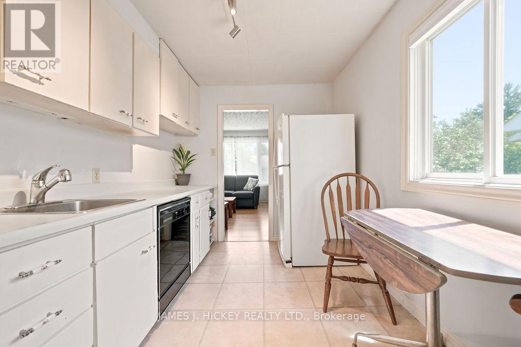 47 Wolfe Avenue, Deep River, Ontario  K0J 1P0 - Photo 7 - X13534084