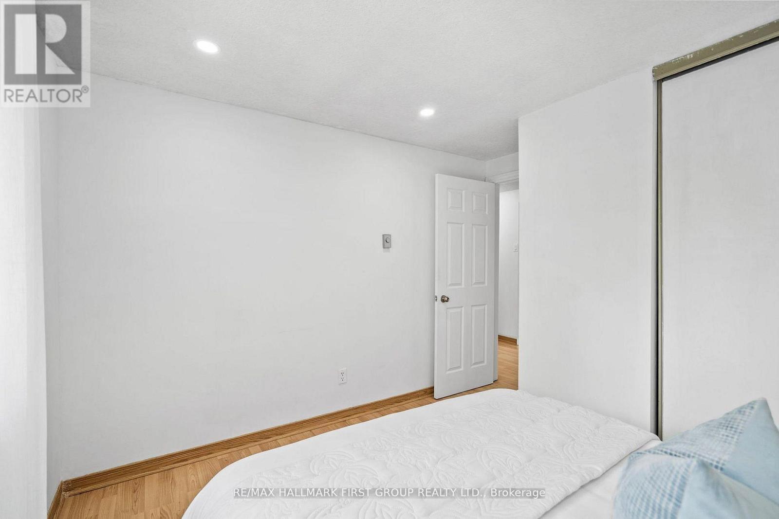 543 Dorchester Drive, Oshawa, Ontario  L1J 6L3 - Photo 25 - E13534002
