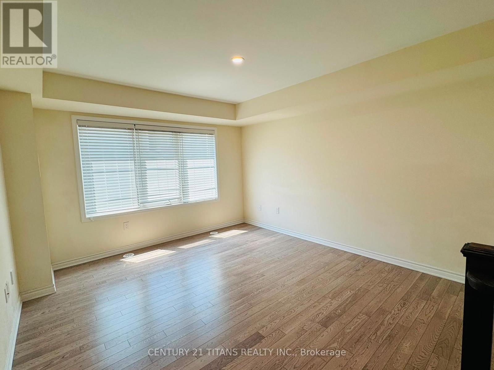 63 Gerigs Street, Toronto, Ontario  M1L 0J4 - Photo 3 - E13534054