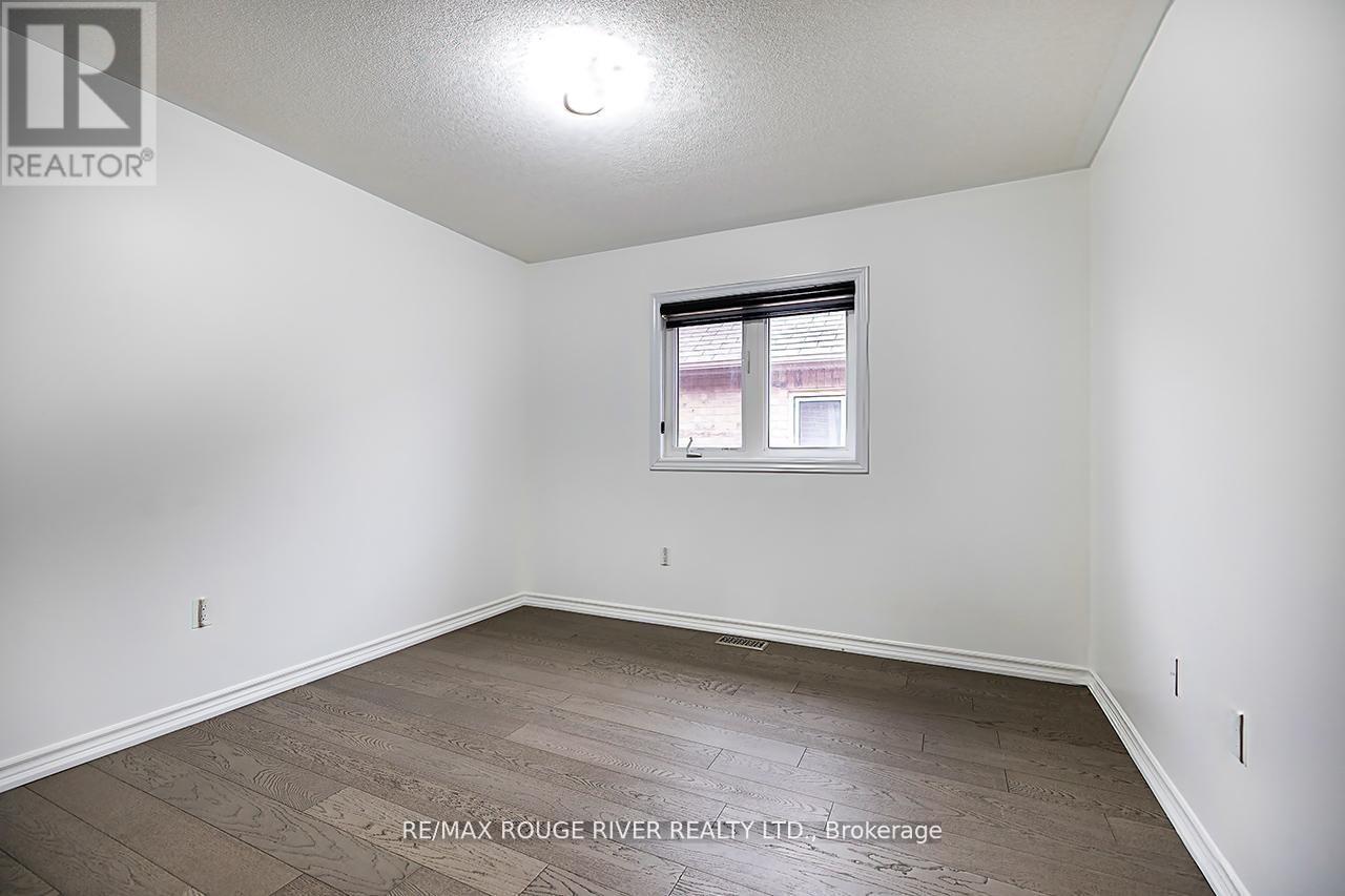 10 Moses Crescent, Clarington, Ontario  L1C 0T7 - Photo 35 - E13534058