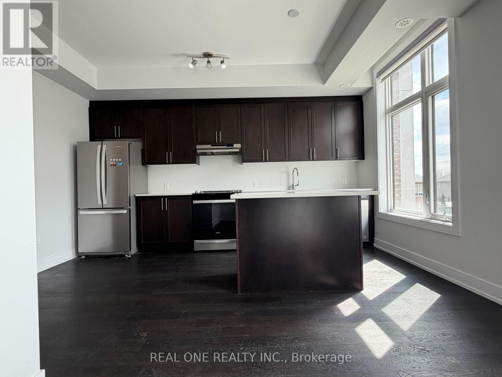 207 - 9560 Islington Avenue, Vaughan, Ontario  L4H 5E8 - Photo 4 - N13534052
