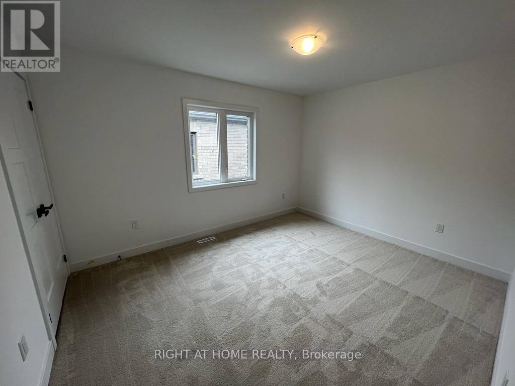 43 Wheatfield Road, Barrie, Ontario  L9J 0T5 - Photo 3 - S13534006