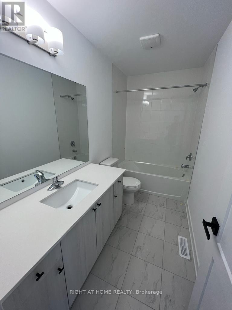 43 Wheatfield Road, Barrie, Ontario  L9J 0T5 - Photo 9 - S13534006
