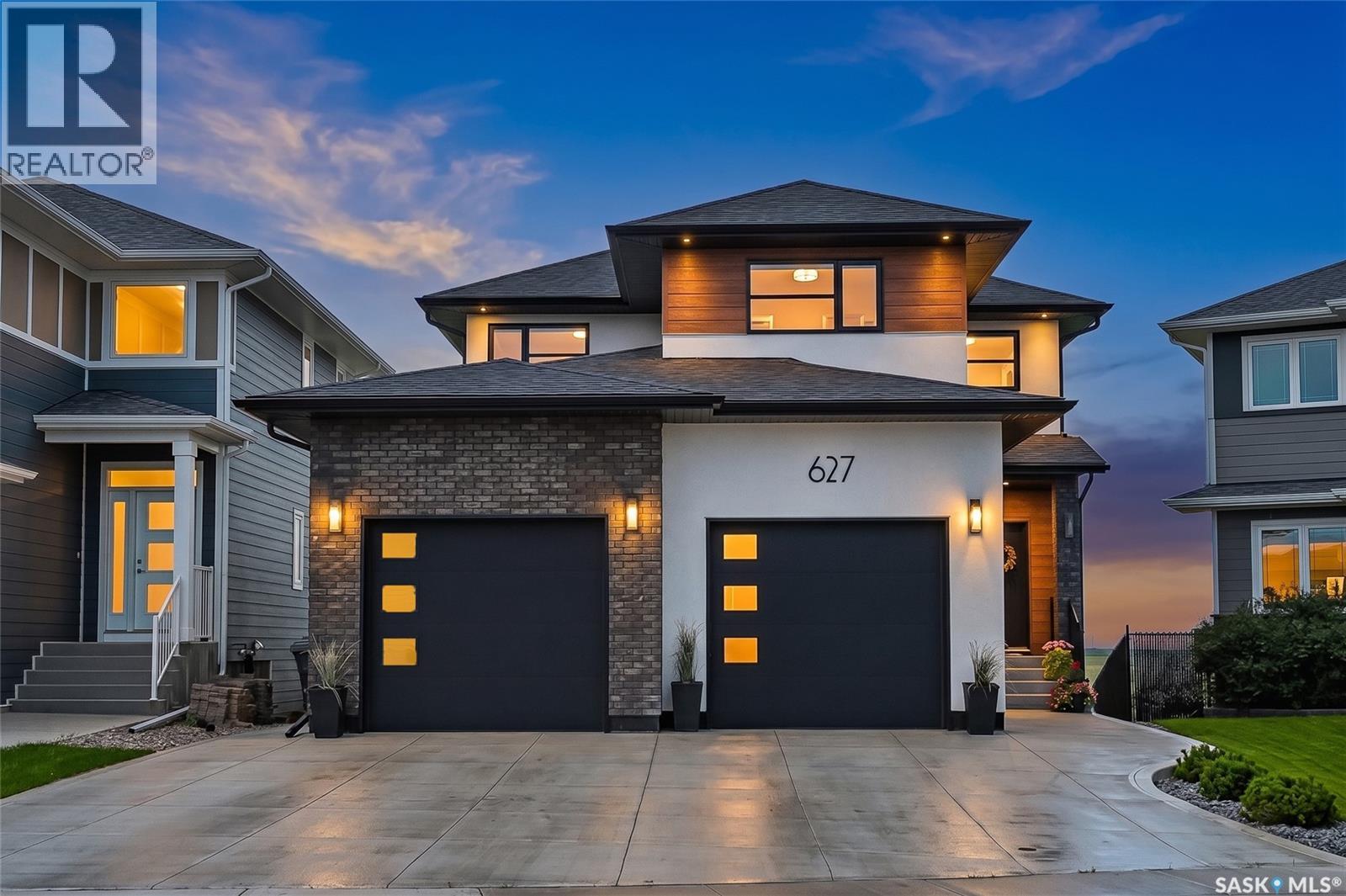 627 Fast CRESCENT, Saskatoon