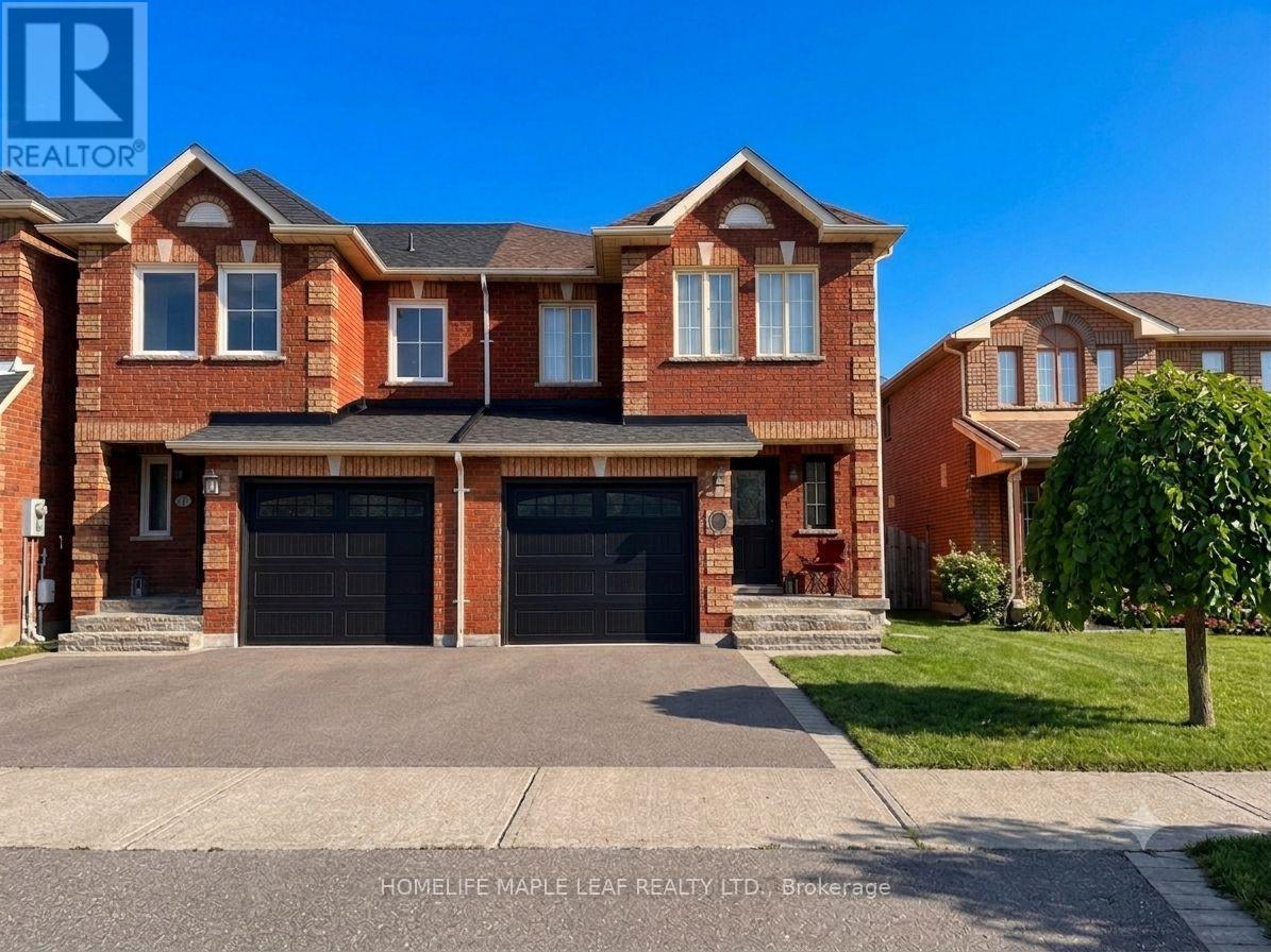 29 STONEBRIAR DRIVE, Vaughan, Ontario