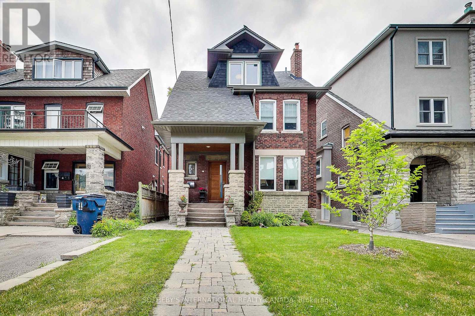 114 WESTMOUNT AVENUE, Toronto, Ontario