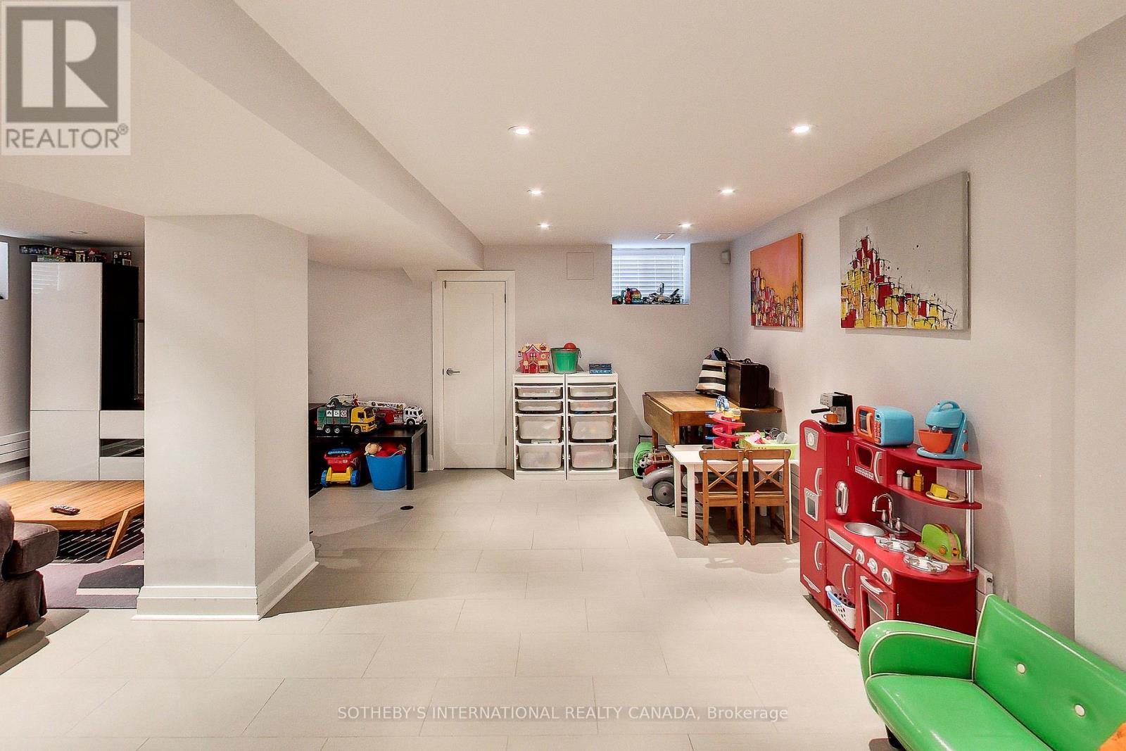 114 Westmount Avenue, Toronto, Ontario  M6H 3K4 - Photo 24 - W13533962