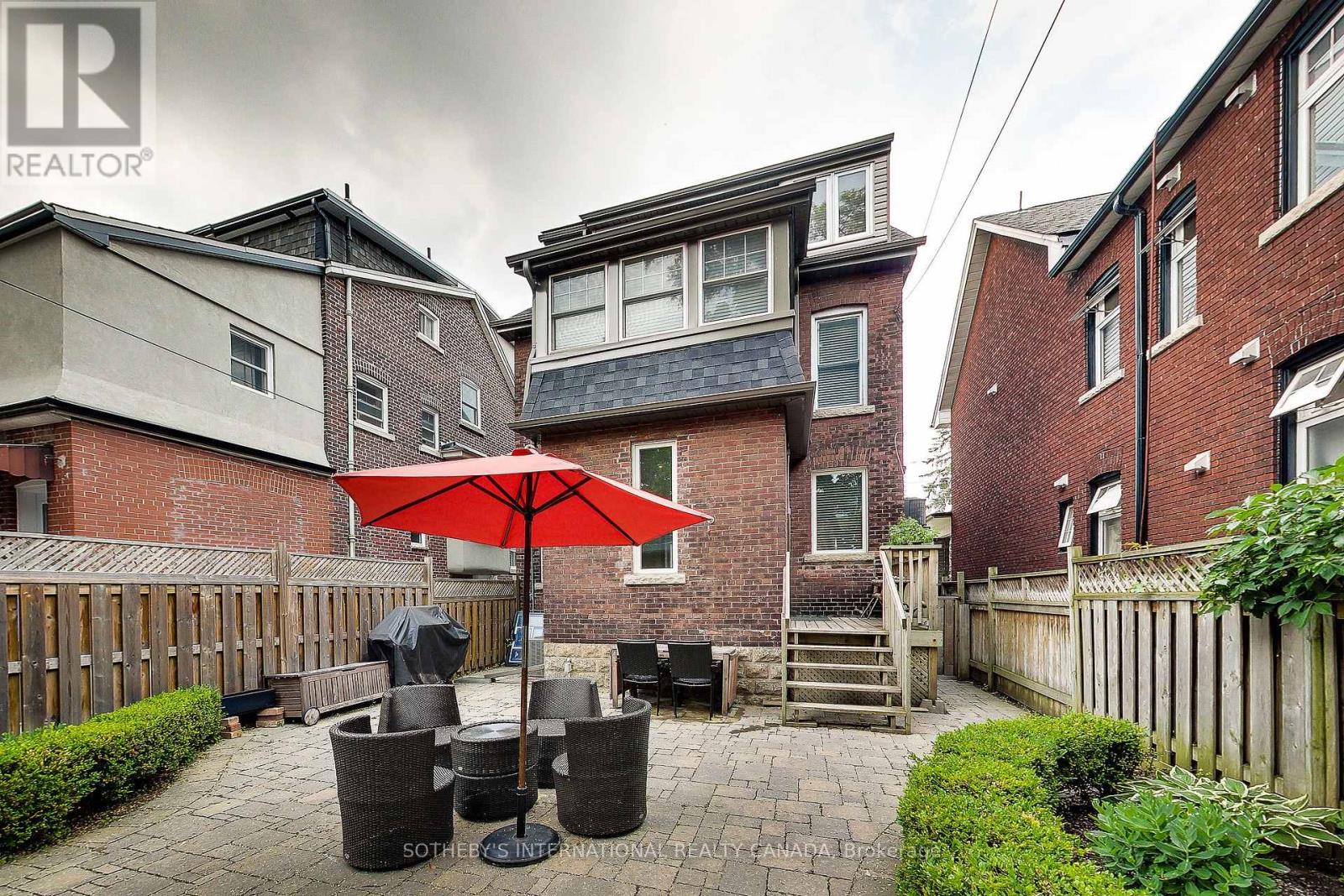 114 Westmount Avenue, Toronto, Ontario  M6H 3K4 - Photo 26 - W13533962