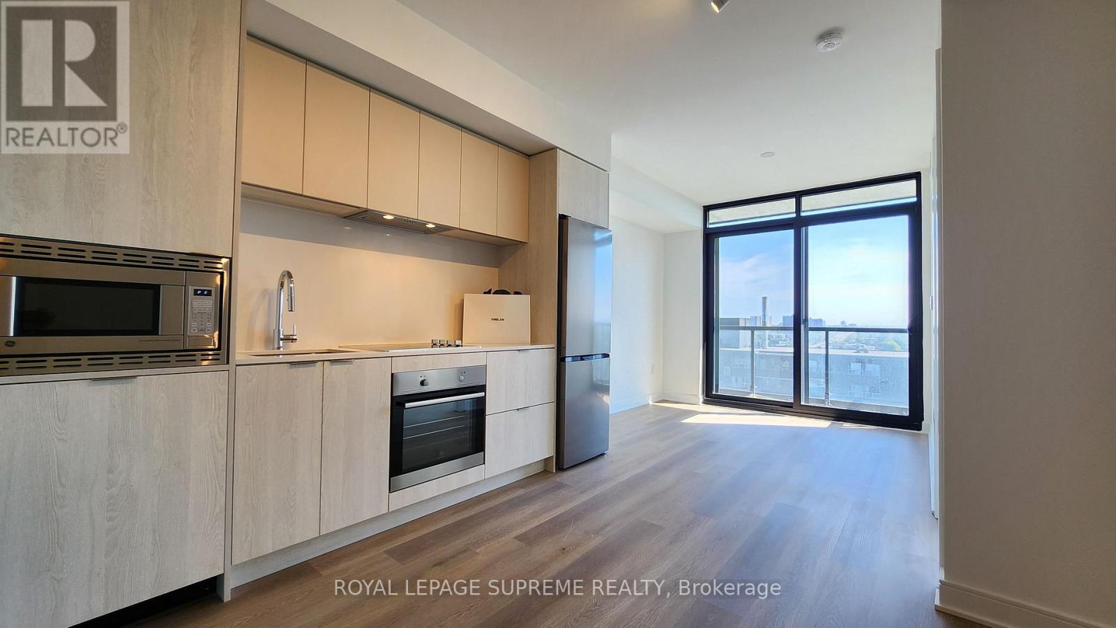 1212 - 86 Dundas Street E, Mississauga, Ontario  L5A 0B1 - Photo 2 - W13533996