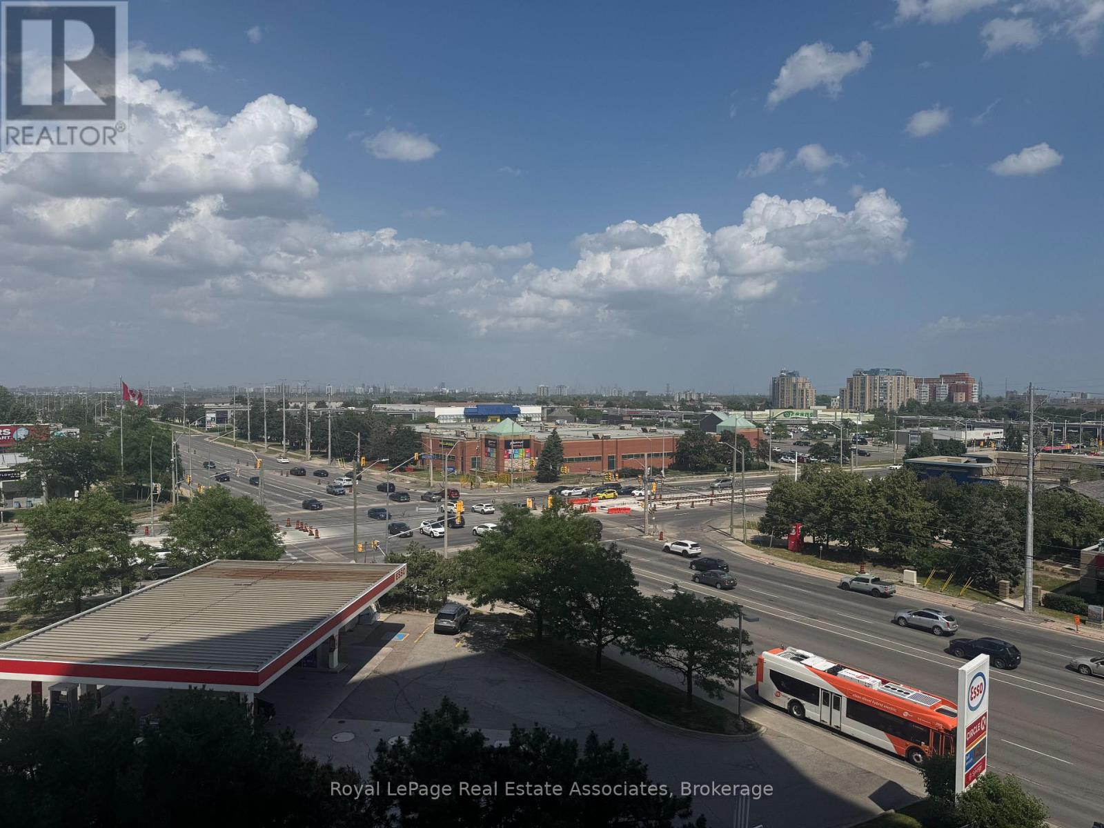606 - 55 Eglinton Avenue W, Mississauga, Ontario L5R 0E4 - Photo 11 - W13534114
