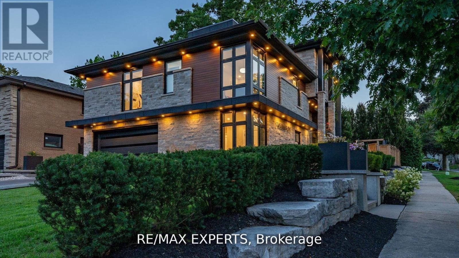 7 Woodvalley Drive, Toronto, Ontario M9A 4H2 - Photo 47 - W13534132