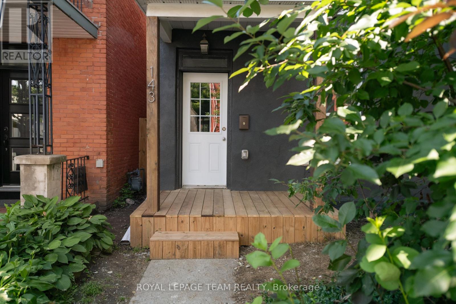 143 St Andrew Street, Ottawa, Ontario  K1N 5G3 - Photo 3 - X13534206