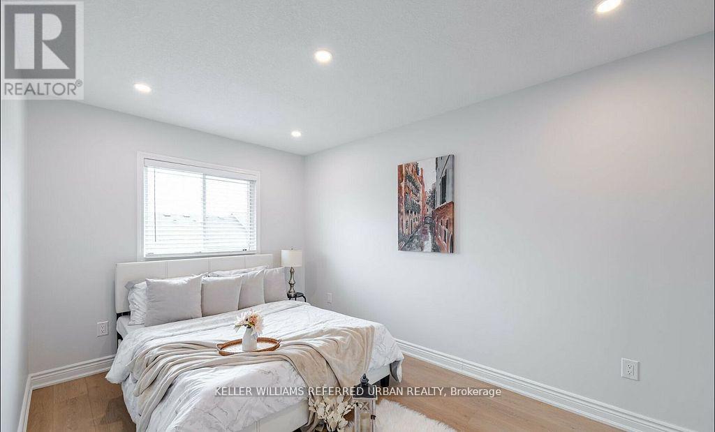 219 Templewood Drive, Kitchener, Ontario  N2R 0A3 - Photo 12 - X13534262