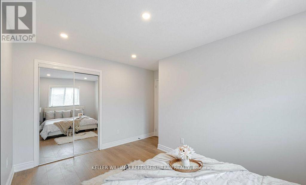 219 Templewood Drive, Kitchener, Ontario  N2R 0A3 - Photo 13 - X13534262