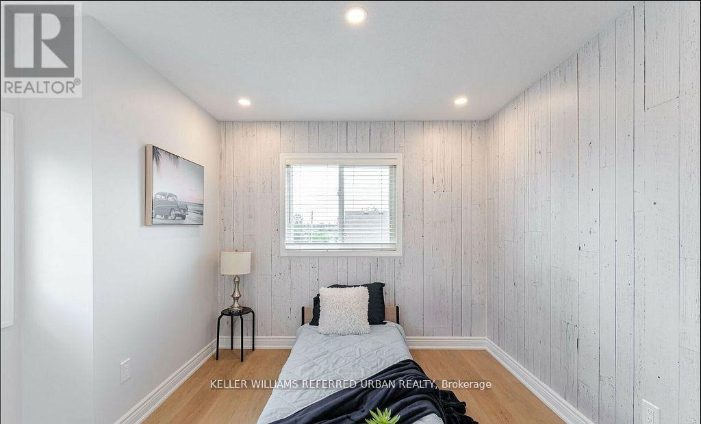 219 Templewood Drive, Kitchener, Ontario  N2R 0A3 - Photo 15 - X13534262