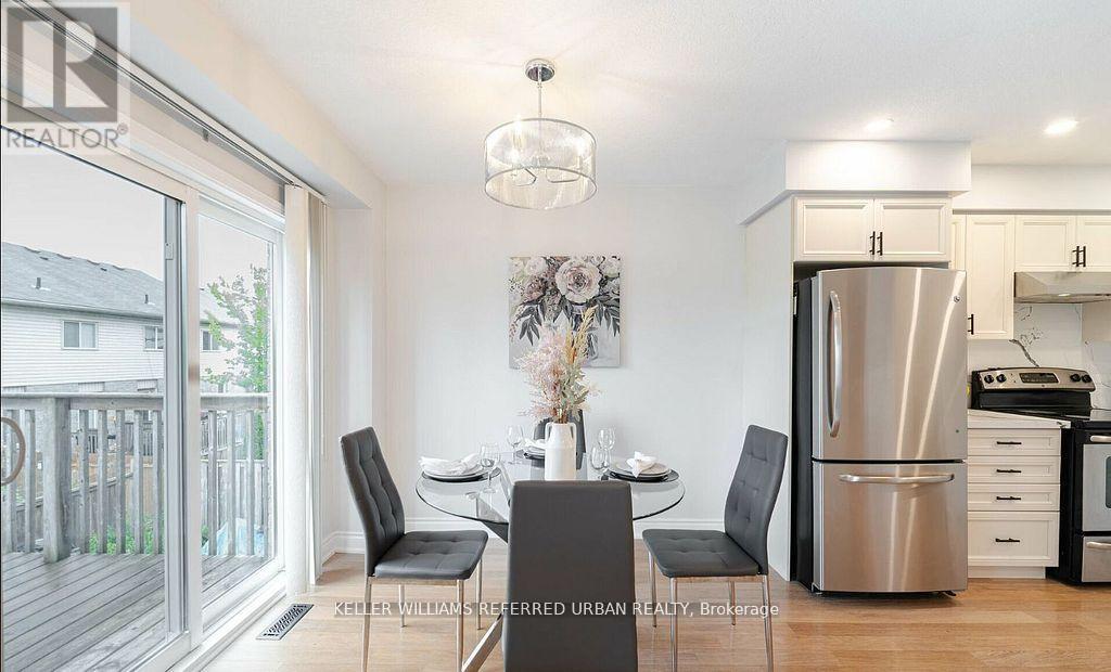 219 Templewood Drive, Kitchener, Ontario  N2R 0A3 - Photo 6 - X13534262