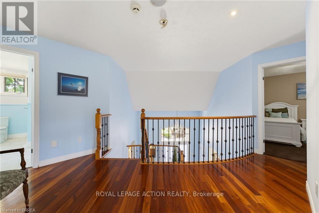 1 Rue Chateaux Terrace, Brantford, Ontario  N3T 6N7 - Photo 23 - X13534280