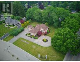 1 RUE CHATEAUX TERRACE, Brantford, Ontario